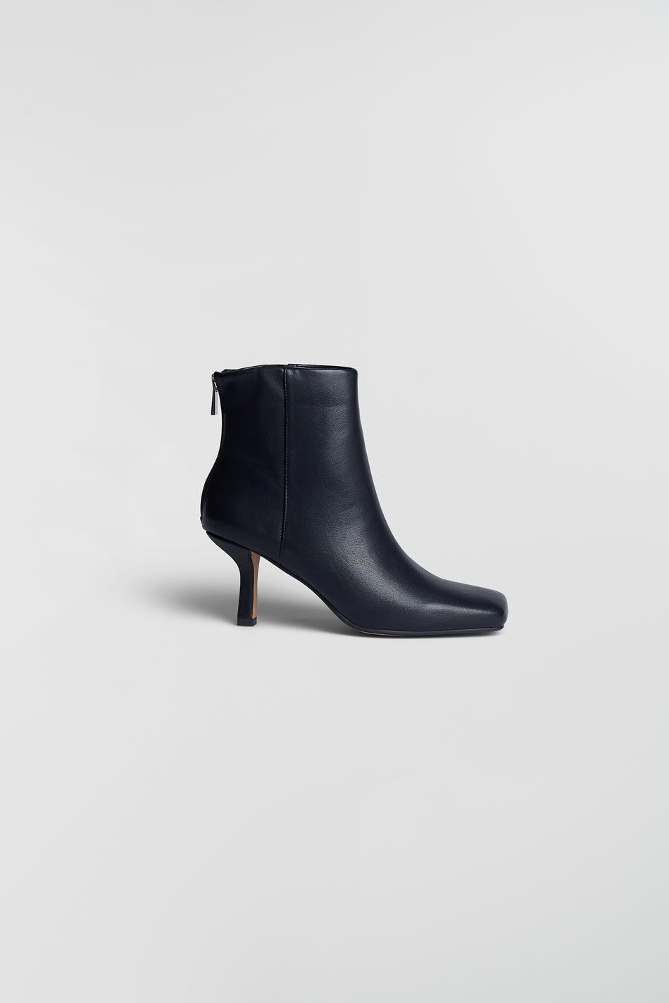 Laura high heel boots