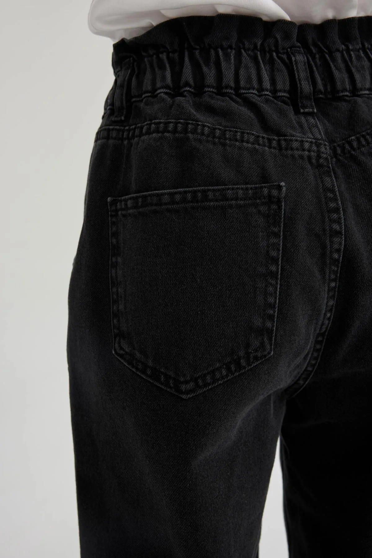 DeFacto  Paperbag Jeanshose mit hoher Taille und geradem Bein in Knöchellänge B8221ax24sp