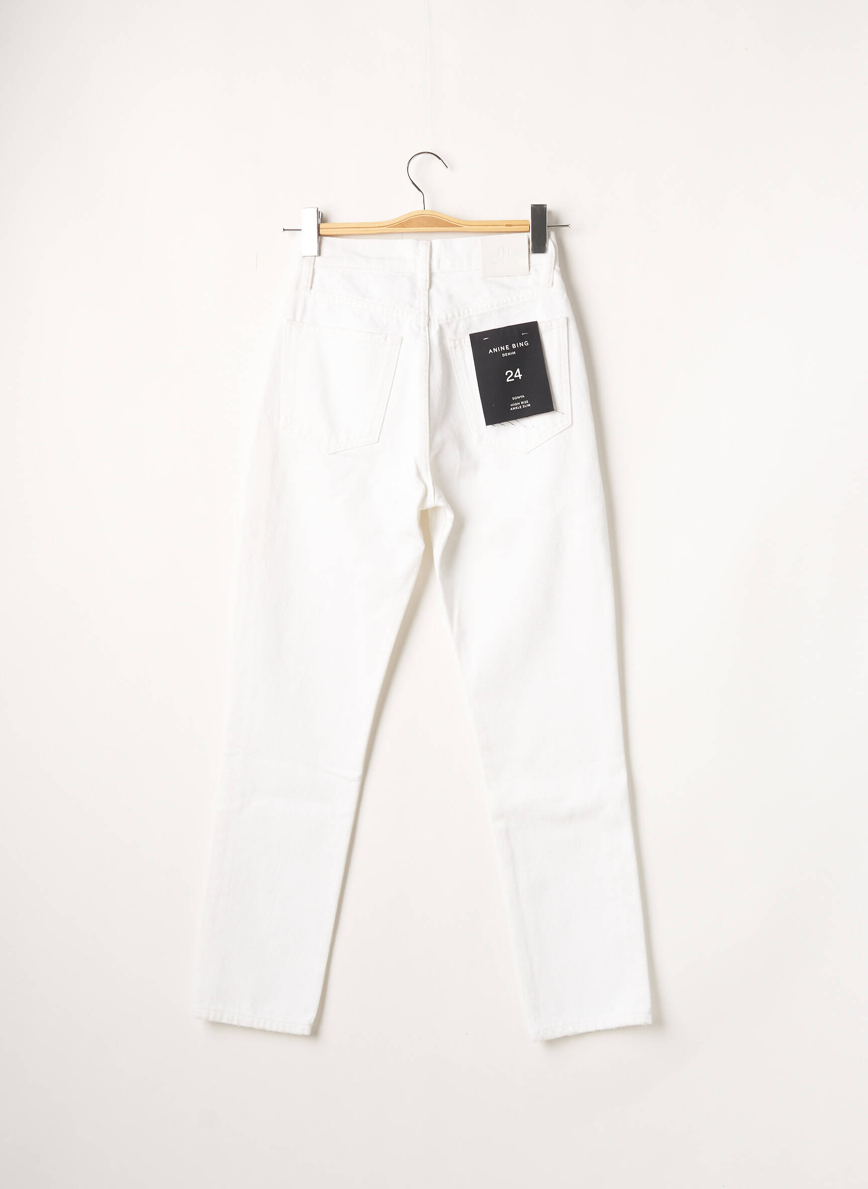 Anine Bing Jean Mom Femme couleur blanc