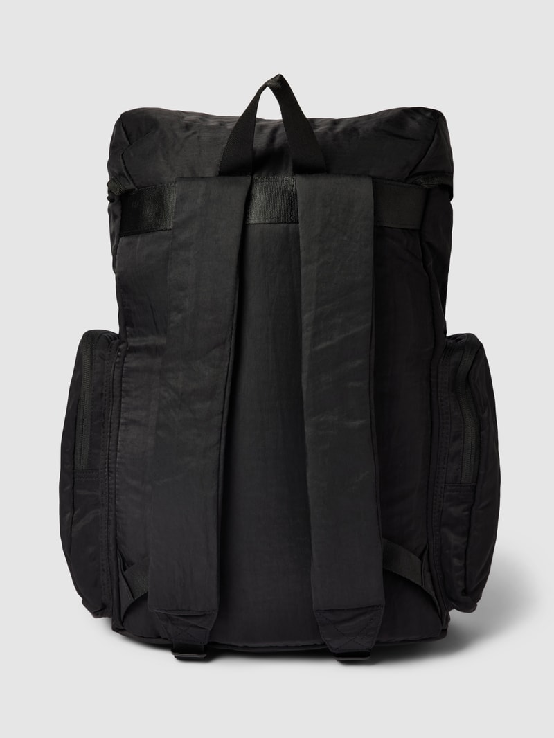 Rucksack mit Label-Patch in schwarz