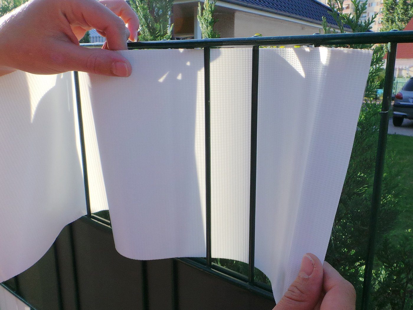Plantiflex Sichtschutzstreifen Sichtschutz Rolle 35m blickdicht PVC Zaunfolie Sichtschutzfolie Windschutz für Doppelstabmatten Zaun Sichtschutzrolle