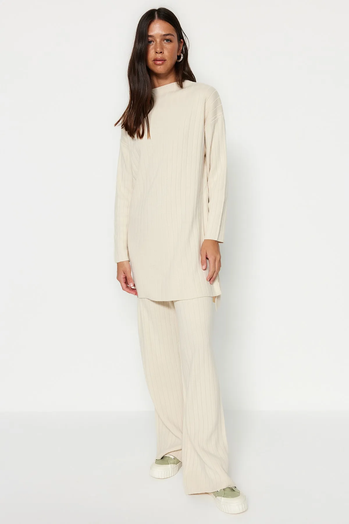 Trendyol Modest  Stone Half Rollkragen Ripppullover-Hosen Strickset TCTAW22US0101