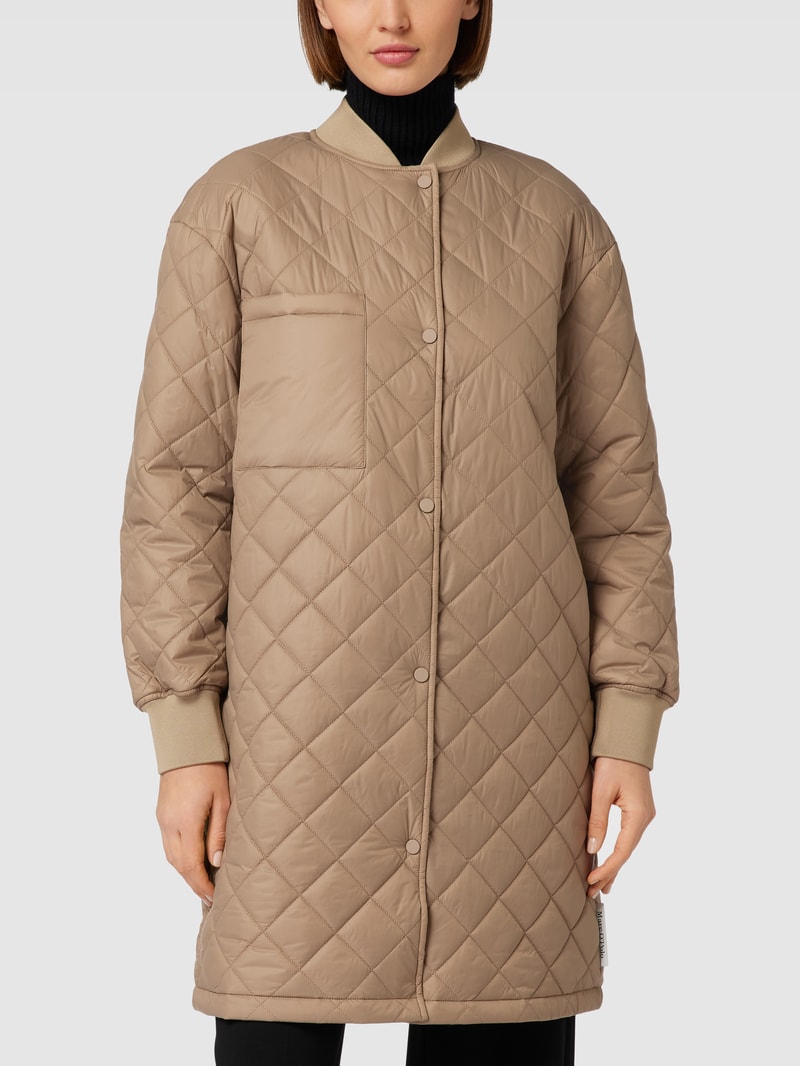 Steppmantel mit Stehkragen in taupe