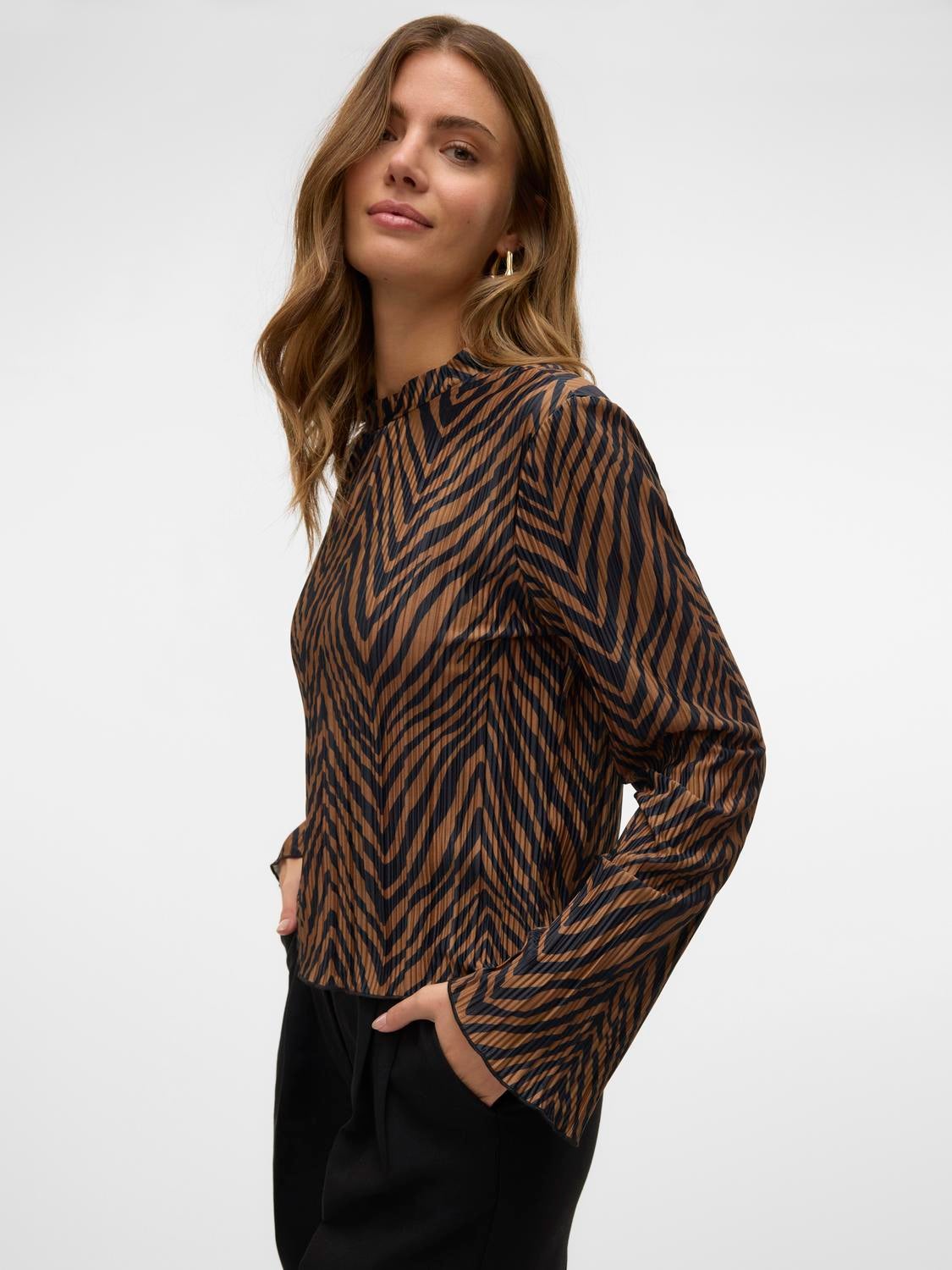 VMWILHELMINA Top