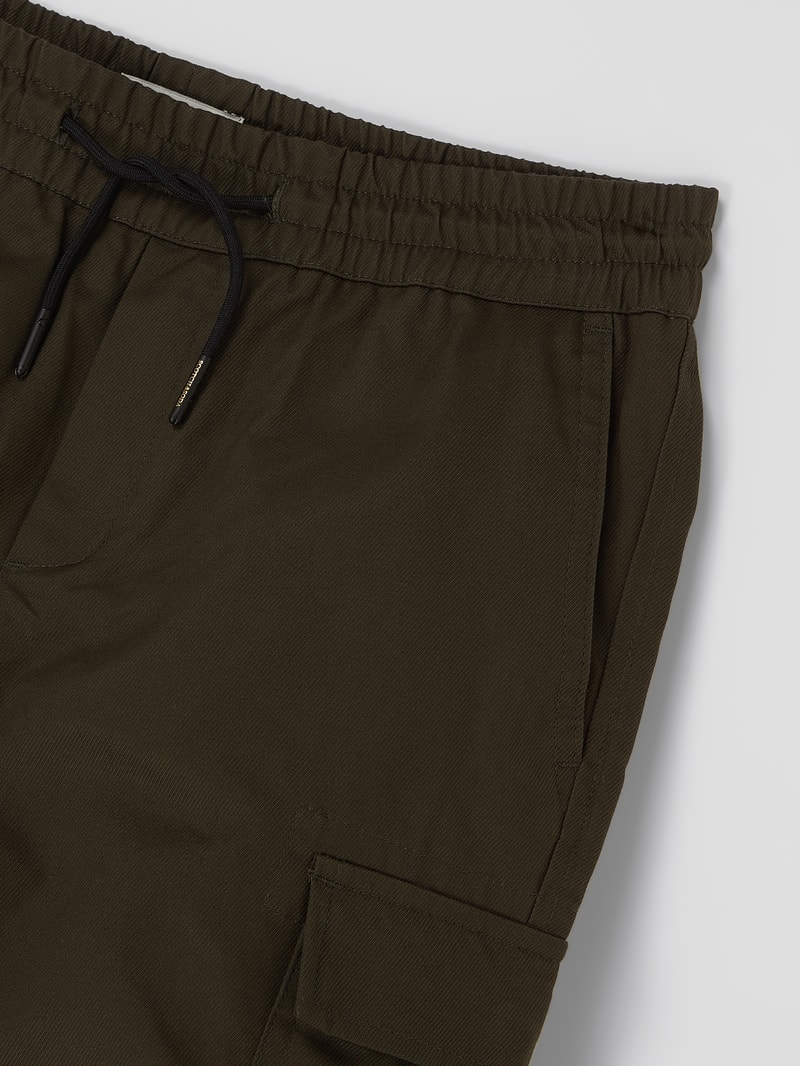 Loose Tapered Fit Cargohose aus Bio-Baumwolle in dunkelgrün