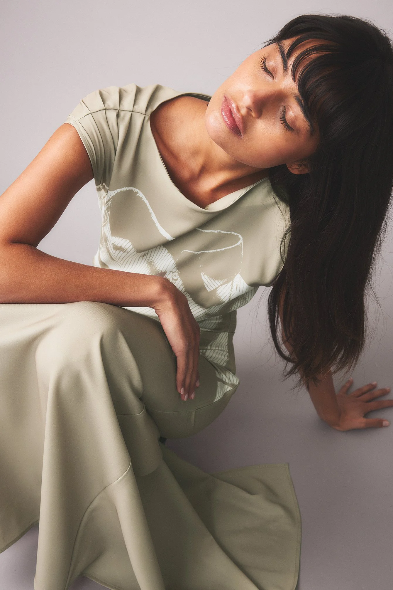 Gewebtes Maxikleid mit drapiertem Detail