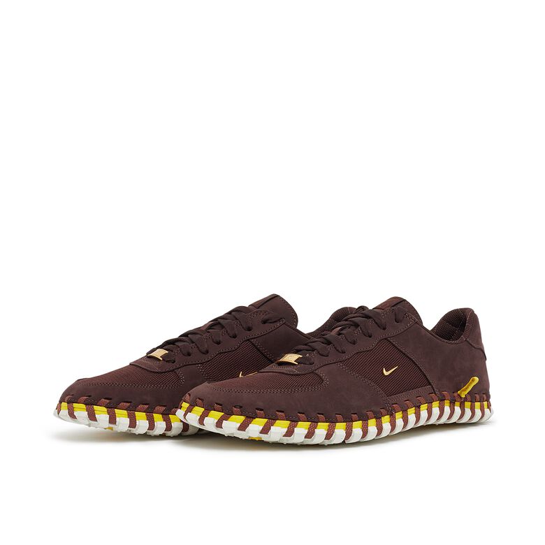 NIKE x Jaquemus Wmns Force 1 Low Lx Sp earth/metallic gold-blue lightning