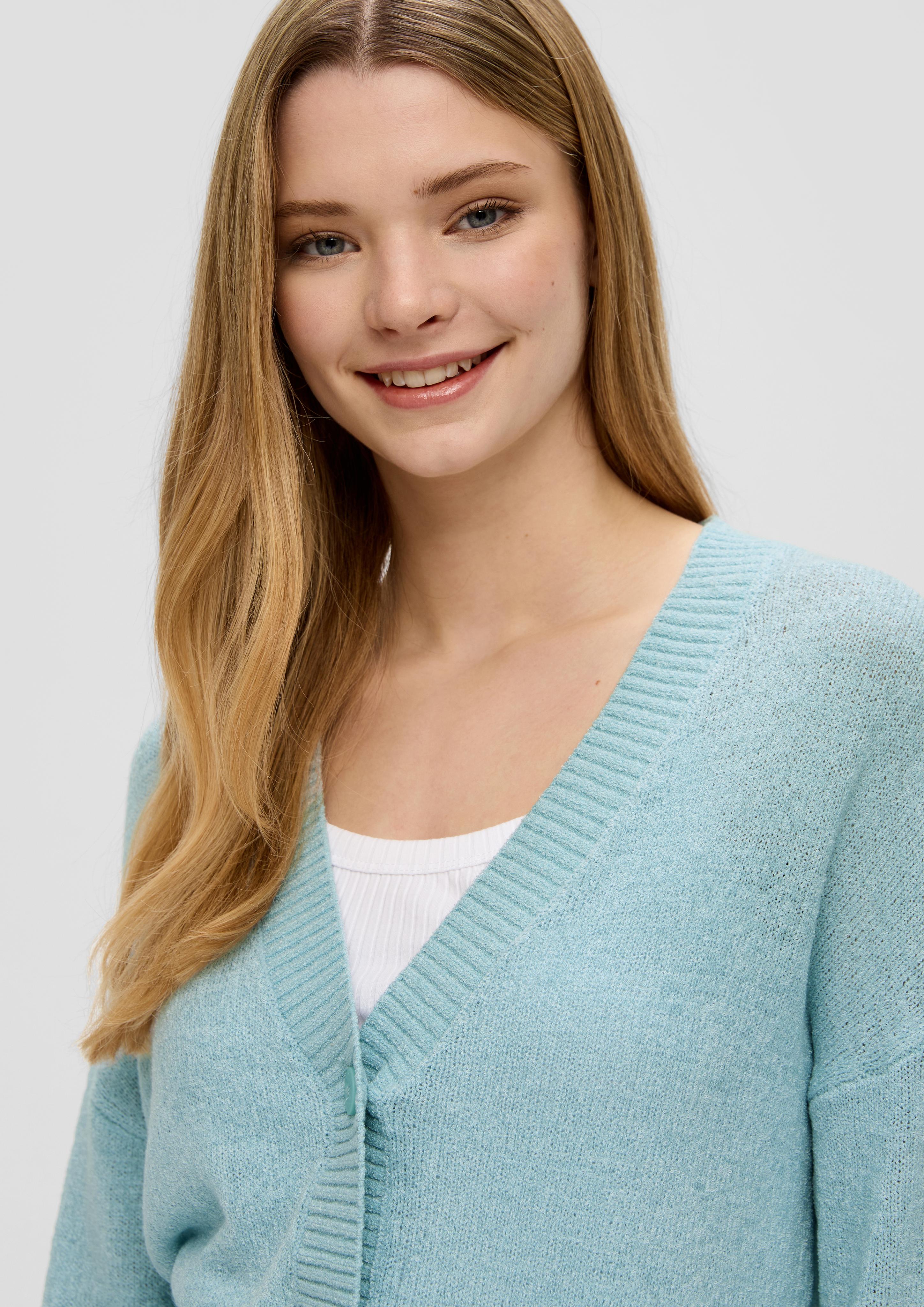 Verkürzte Strickjacke mit Knöpfen  2143199-6103