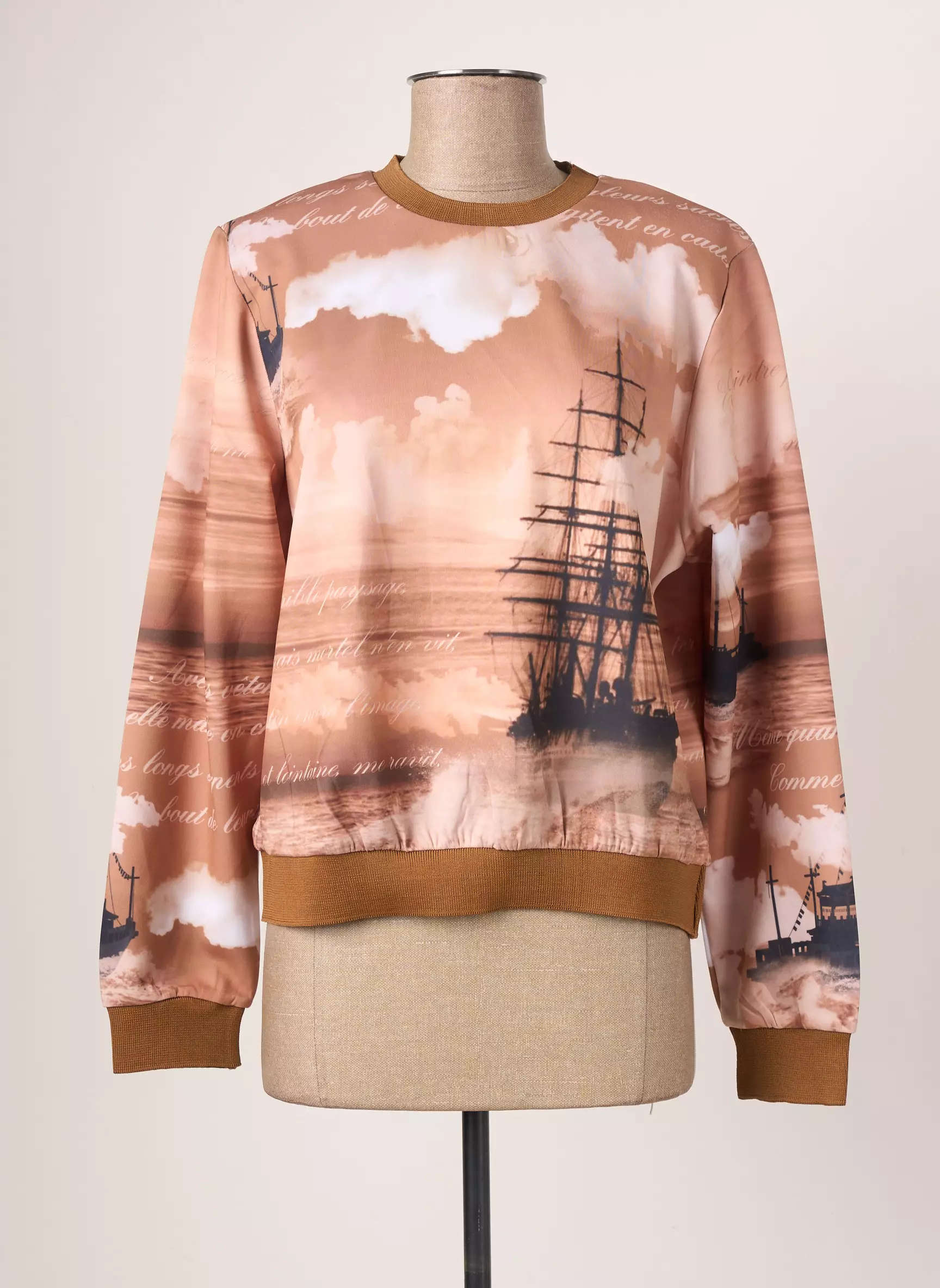 Victorio   Lucchino Tops Femme couleur marron