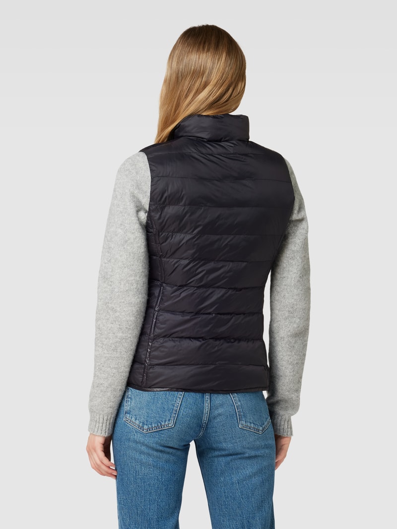 Steppweste mit Label-Stitching in schwarz