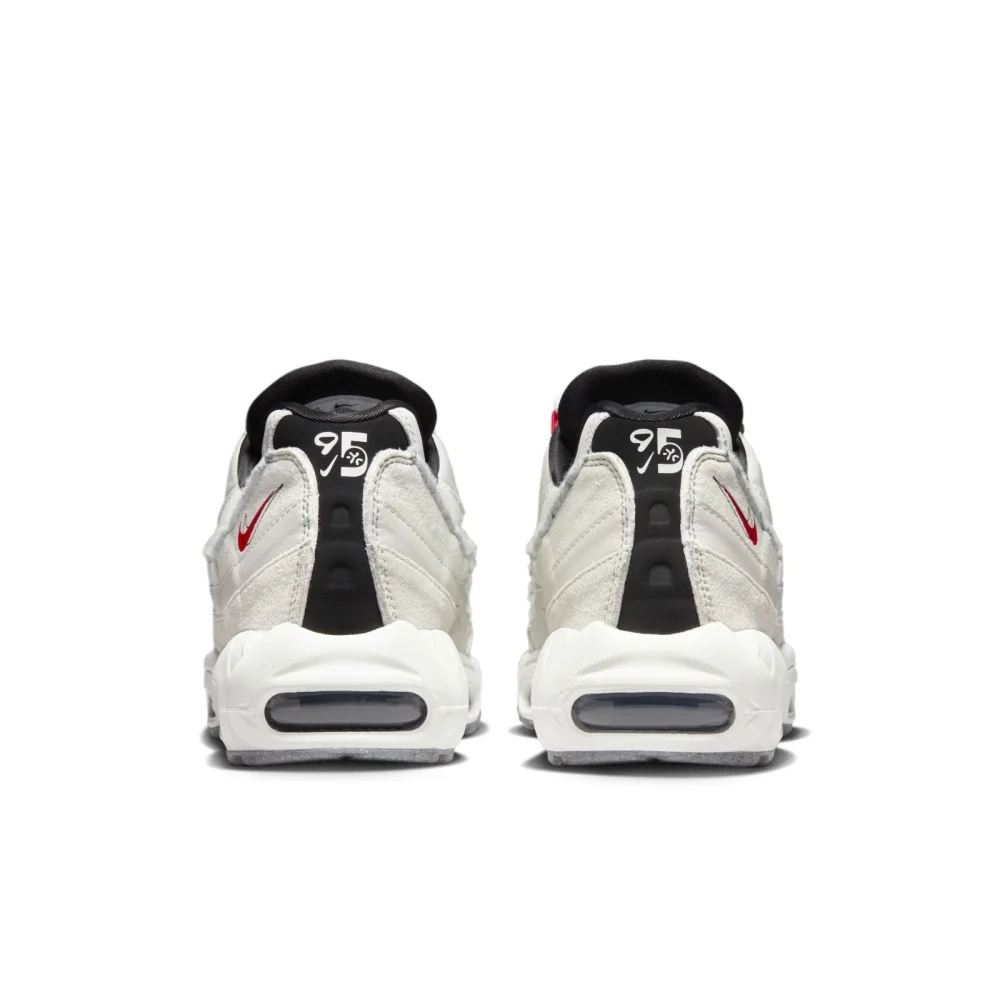 Nike Air Max 95 SE DQ0268-002 / weiss