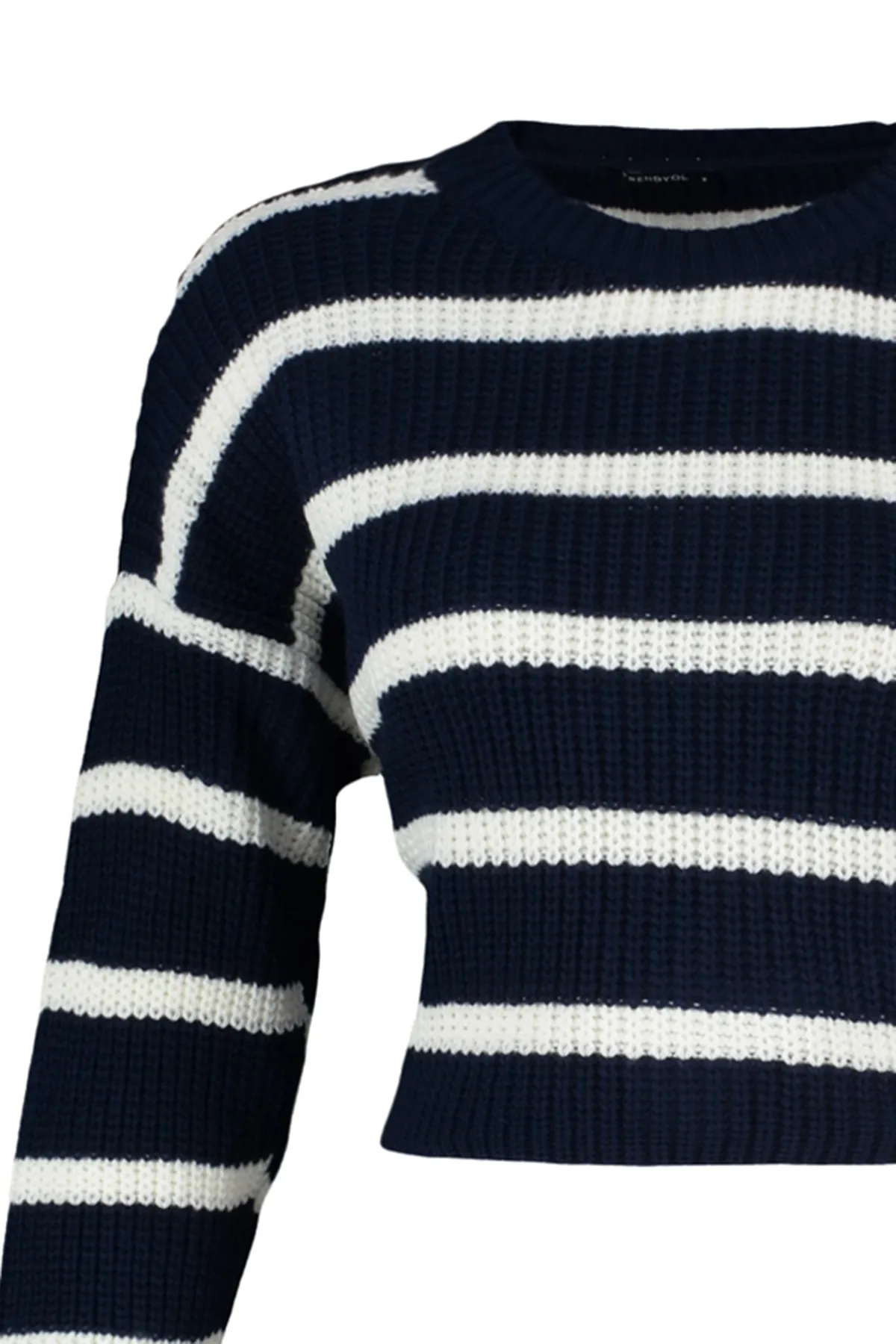 Trendyol Collection  Marineblauer kurzer Basic-Strickpullover mit Streifen TWOAW23KZ00390