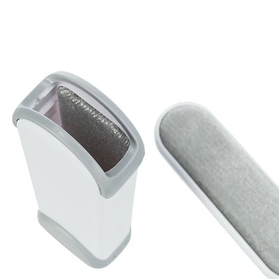 Trixie Fussel-Bürste mit Reinigungsstation