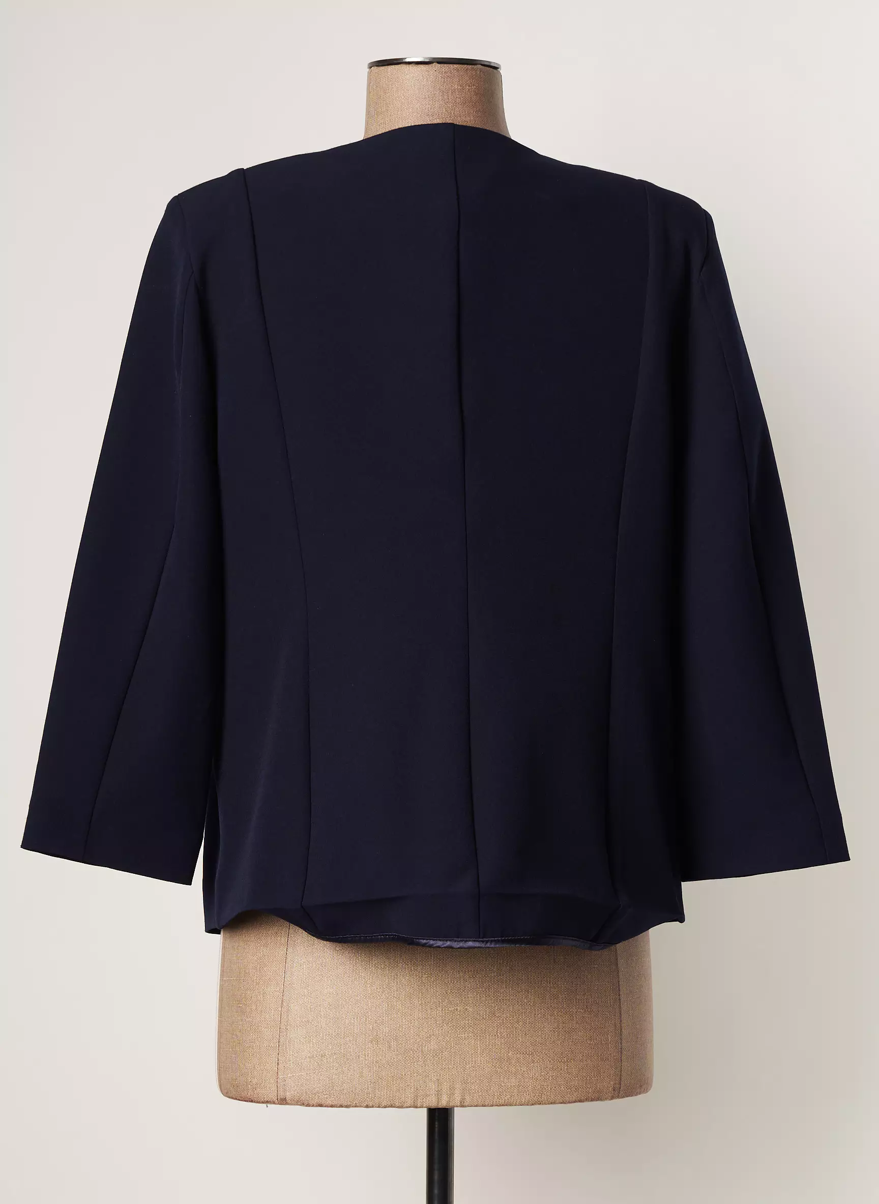 Guy Dubouis Vestechic Femme couleur bleu