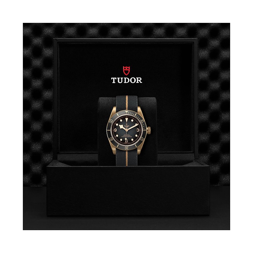 Tudor Herrenuhr Black Bay Bronze