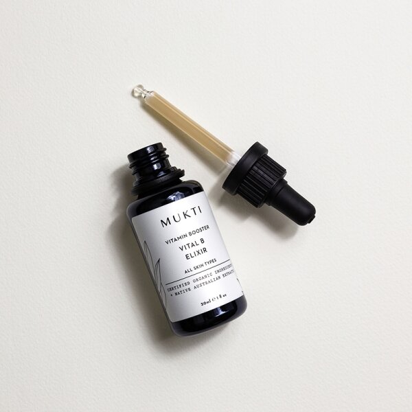 Mukti Organics Age Defiance Vitamin Booster Vital B Elixir Gesichtsserum
