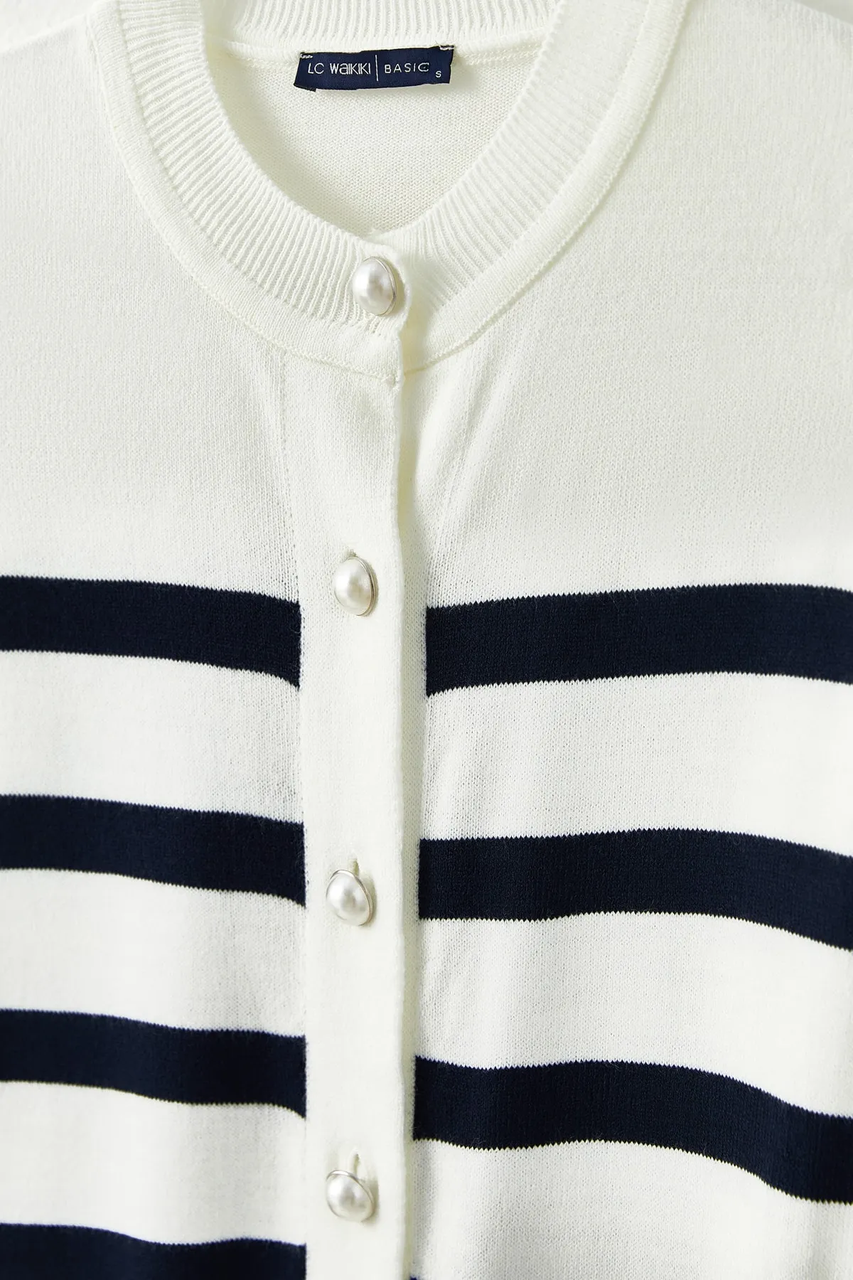 LC Waikiki  Strickjacke - Dunkelblau - Regular Fit