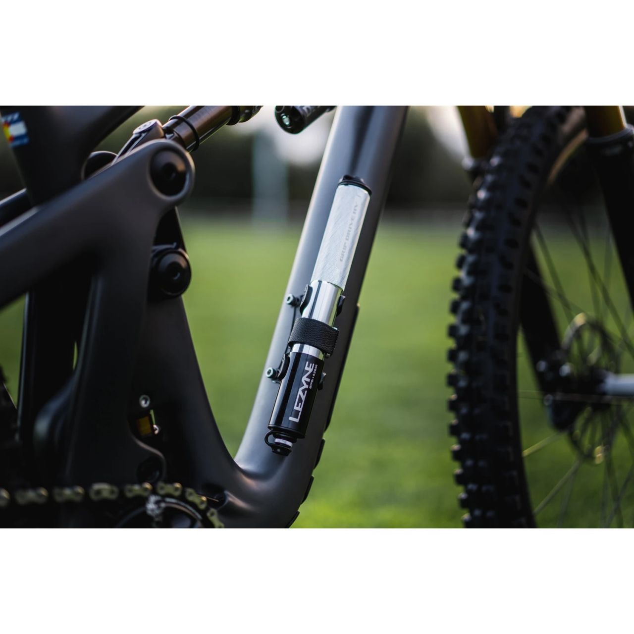 Lezyne Grip Drive HV Medium Minipumpe kaufen | Bike-Discount