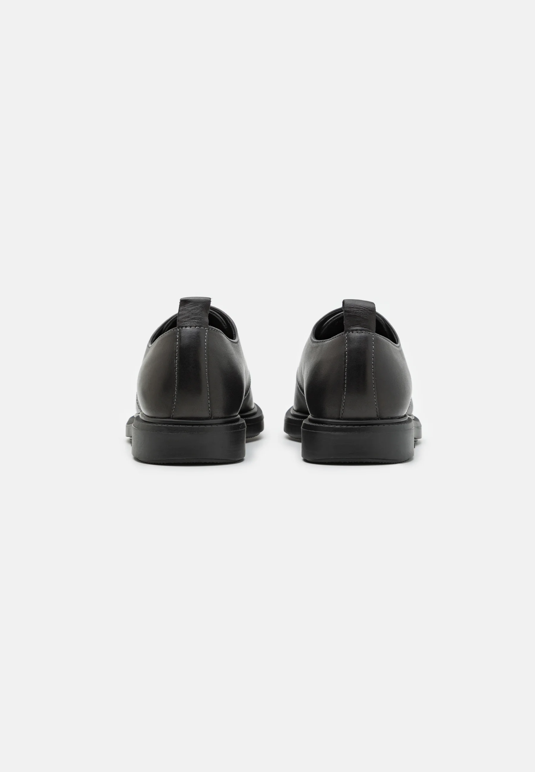 BOSS LARRY - Elegantes zapatos con cordones