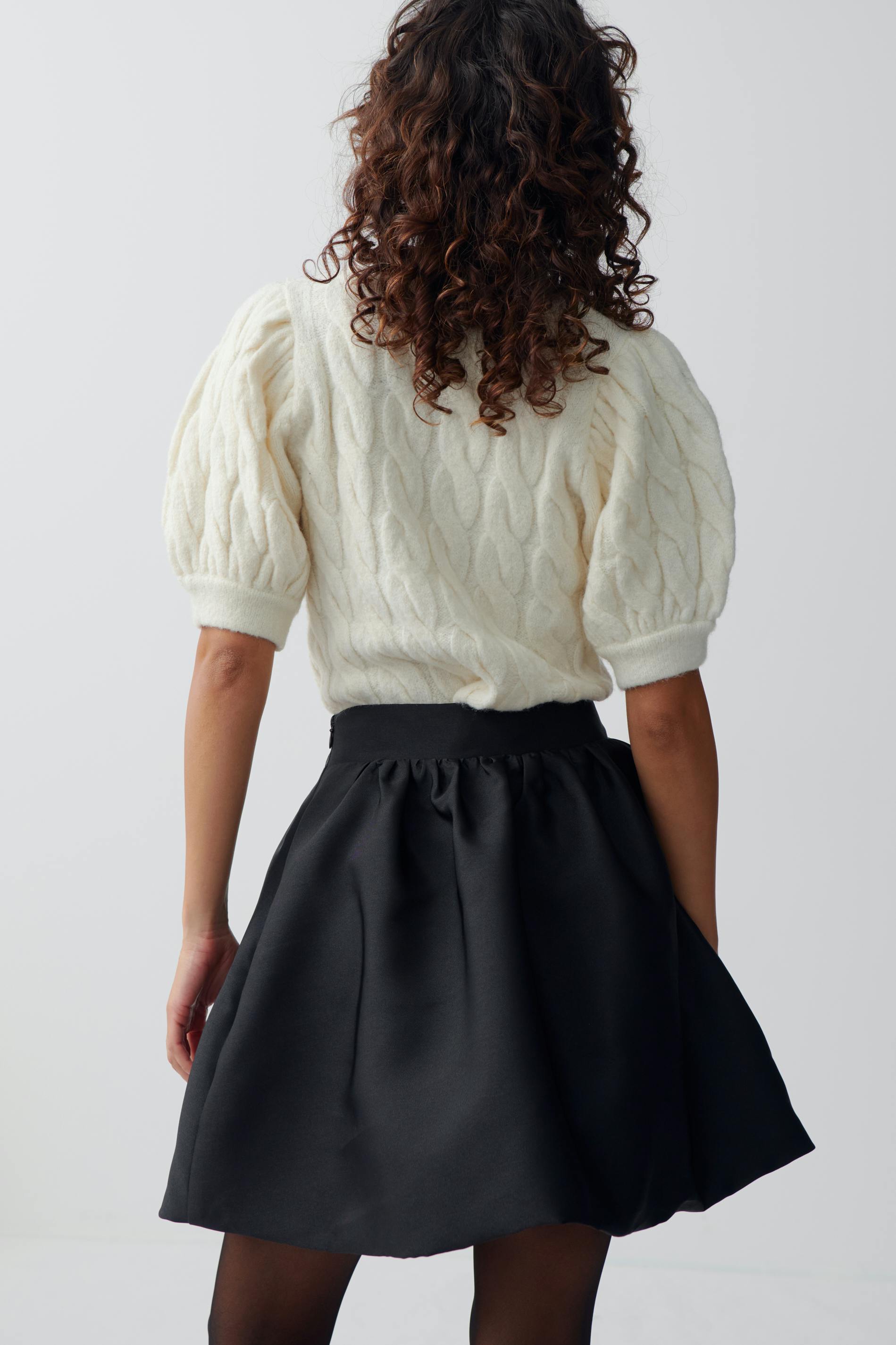 Mini balloon skirt