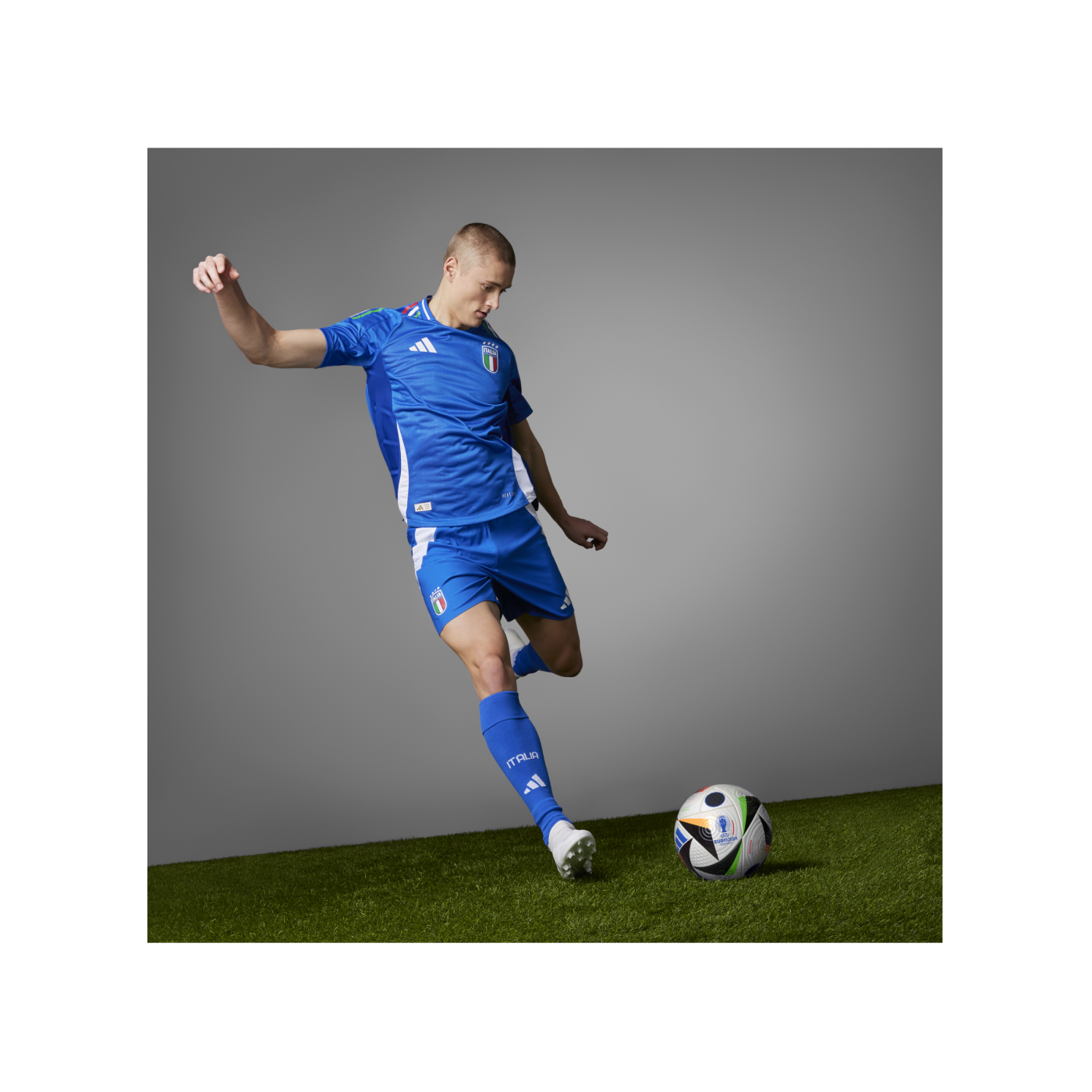 adidas Italien Auth. Trikot Home EM 2024 Blau