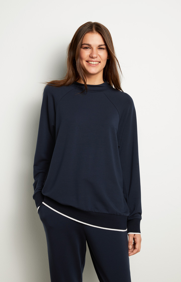 Loungewear Longsleeve in Midnight-Blau