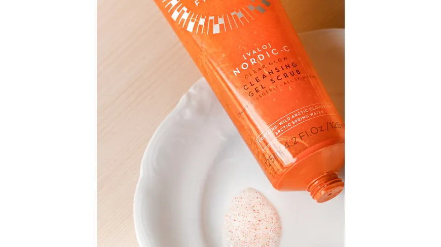 Lumene Nordic-C Clear Glow Cleansing Gel Scrub 125 ml