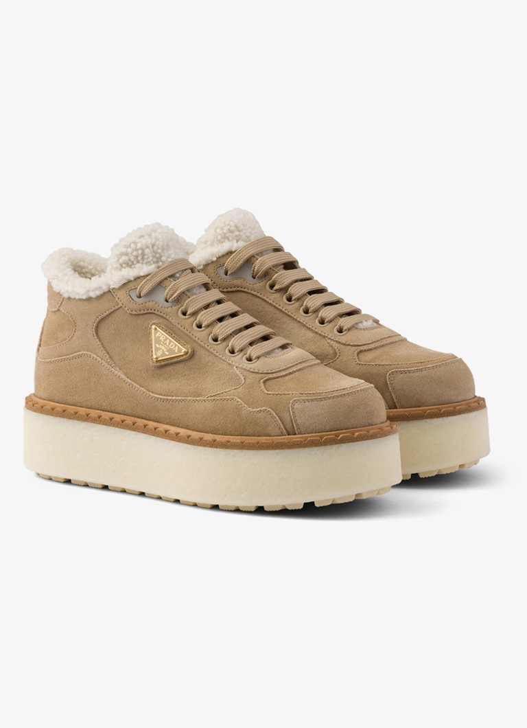 Prada Sneaker van suède stretla schapenvacht