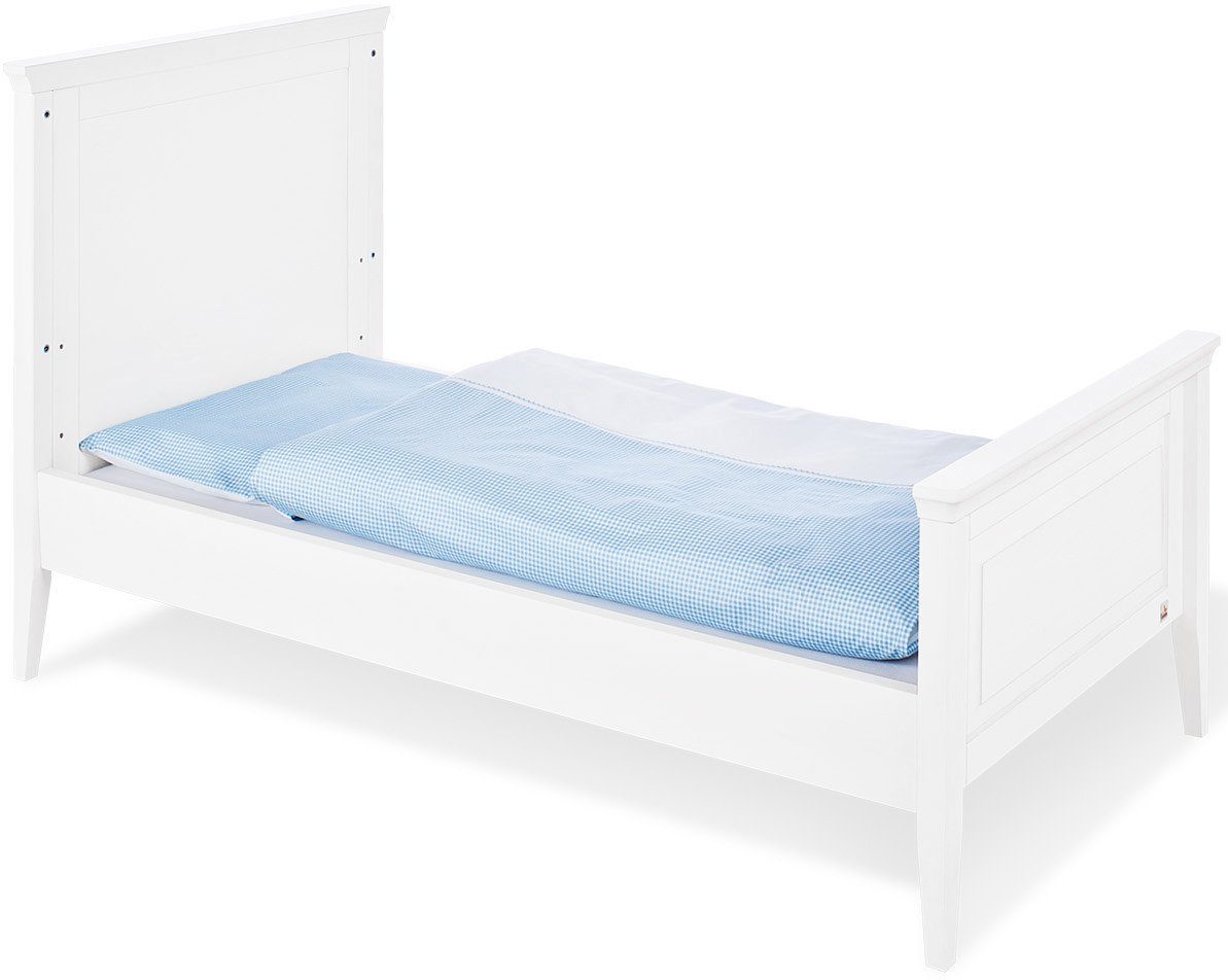 Pinolino® Babyzimmer-Komplettset Smilla, extrabreit, (Set, 3-St., Kinderbett, Wickelkommode), mit Kinderbett, 2-trg. Schrank und extrabreiter Wickelkommode