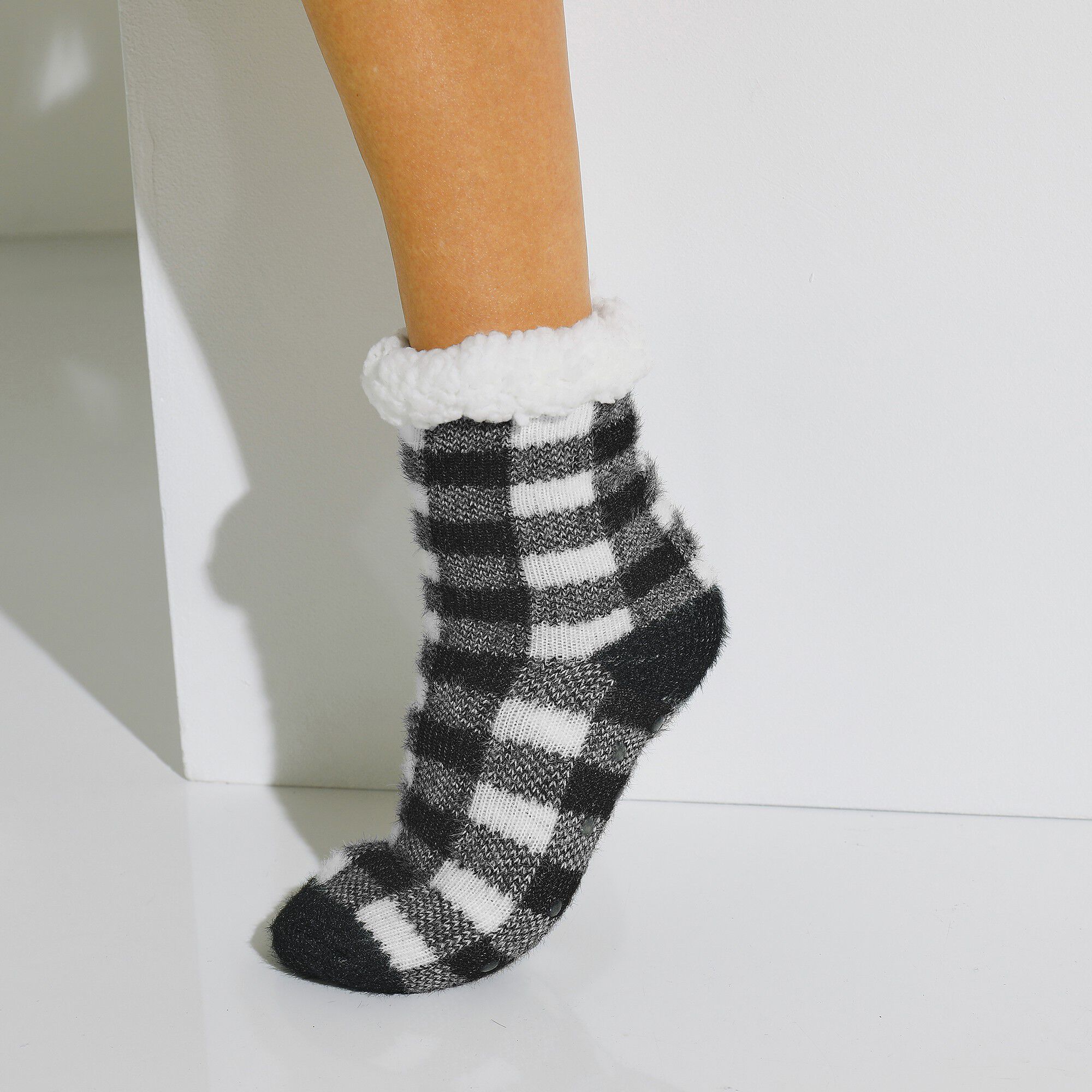 Chaussons-chaussettes fourrés antidérapants