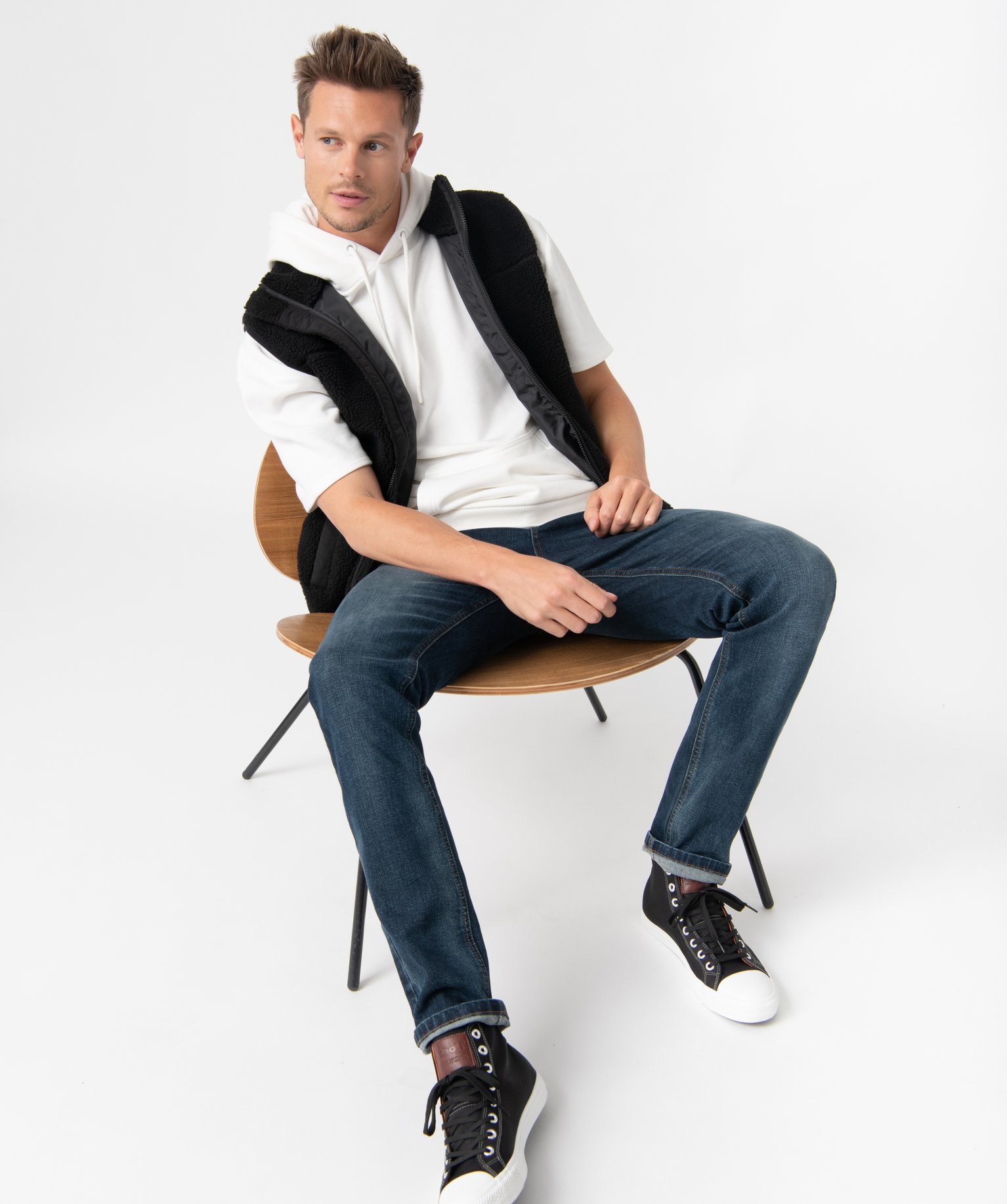 Sweat homme zippé sans manches en sherpa noir | GEMO