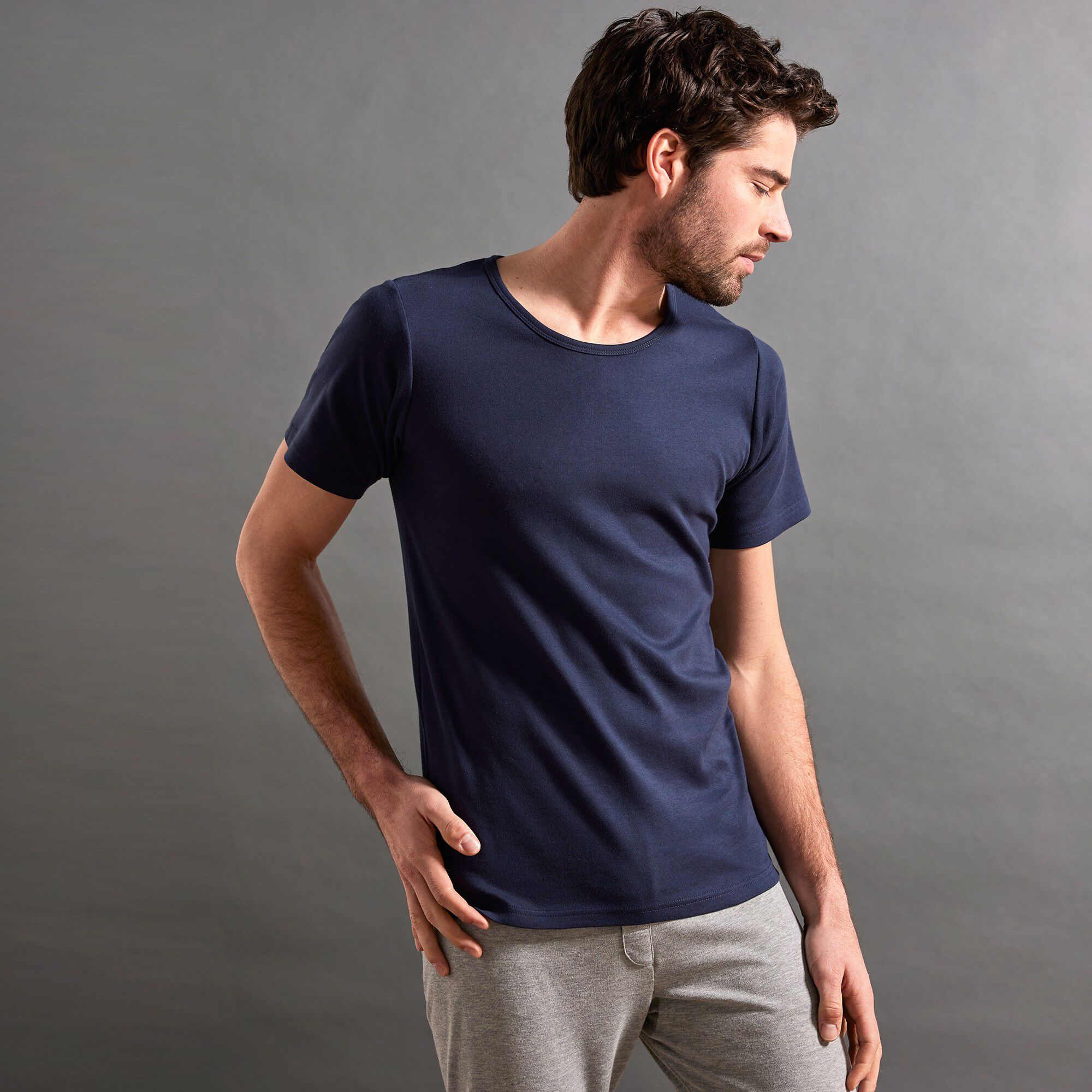 Tee-shirt sous-vêtement homme col rond manches courtes coton