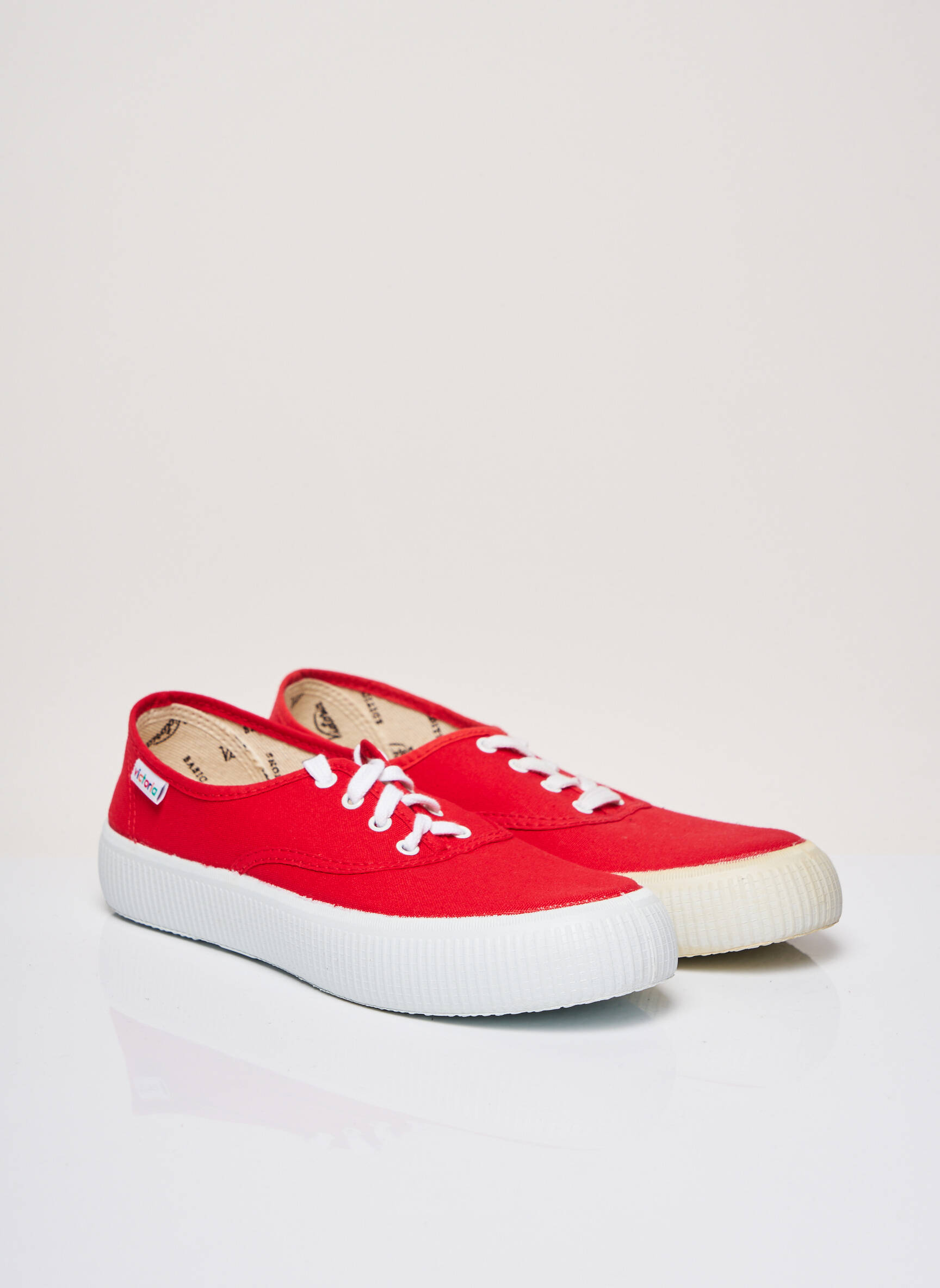 Victoria Baskets Femme couleur rouge