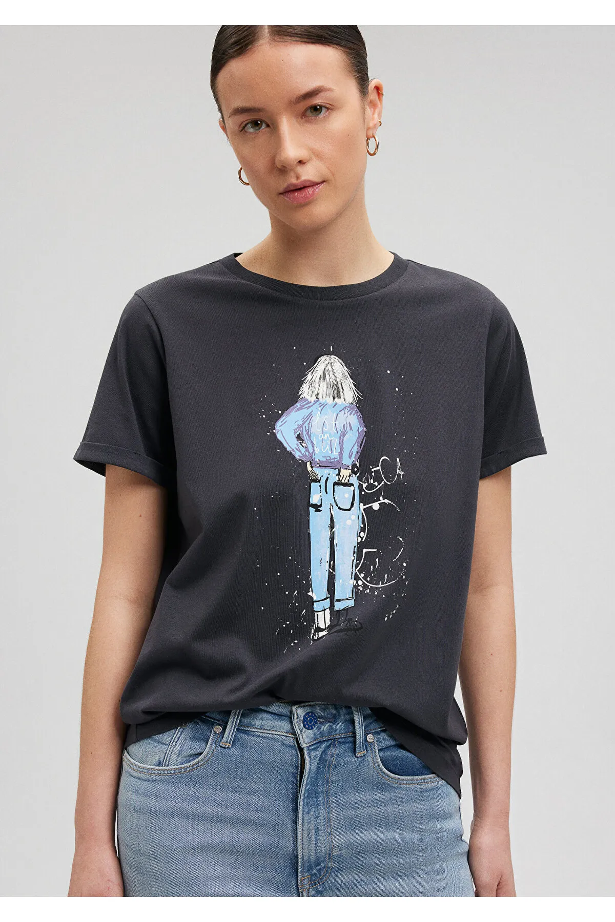 Mavi  Denim Girl Bedrucktes graues Istanbul-T-Shirt, reguläre Passform / normaler Schnitt 168890-29726