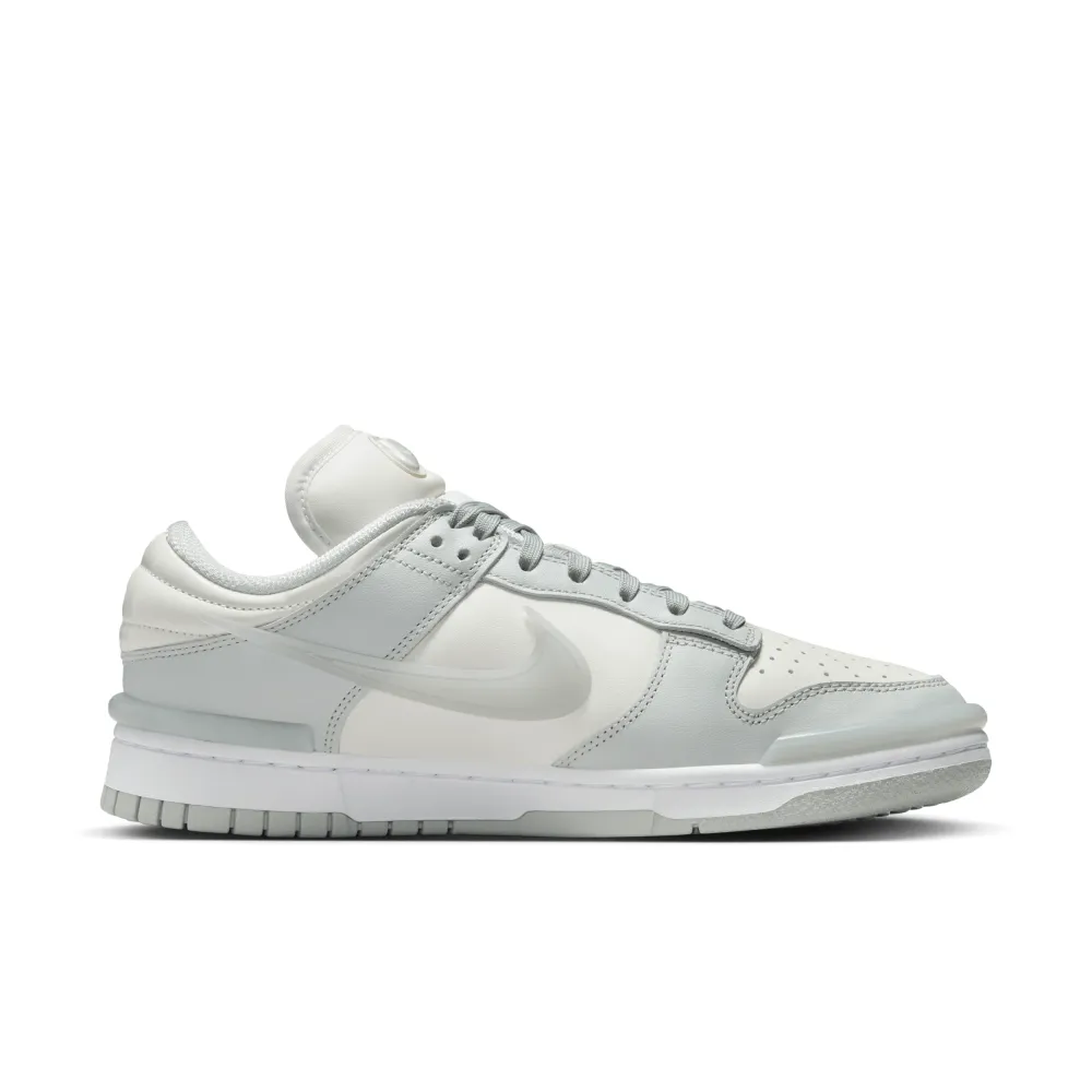 Nike Dunk Low Twist DZ2794-004 / grau