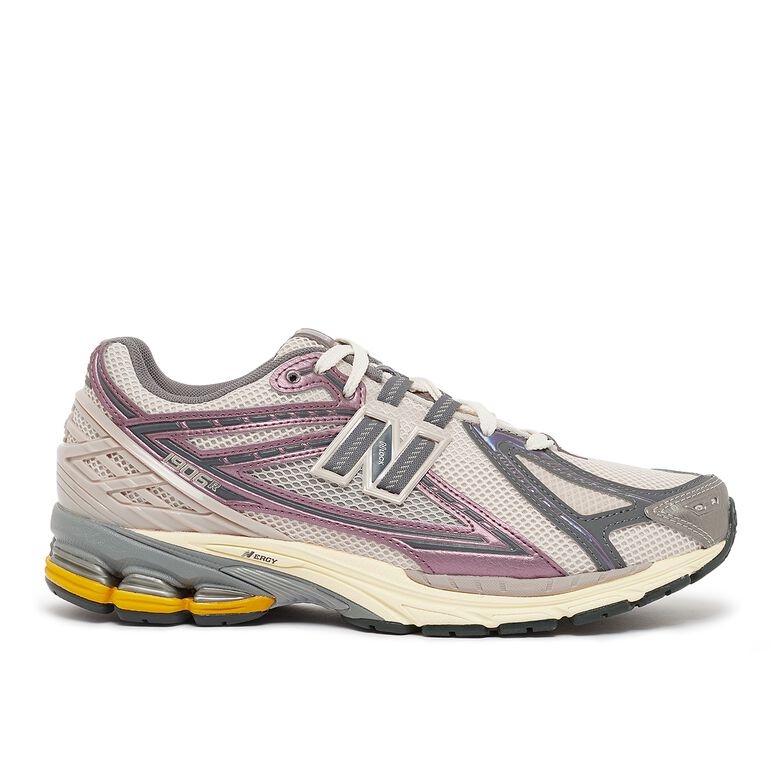 New Balance M1906RRA licorice