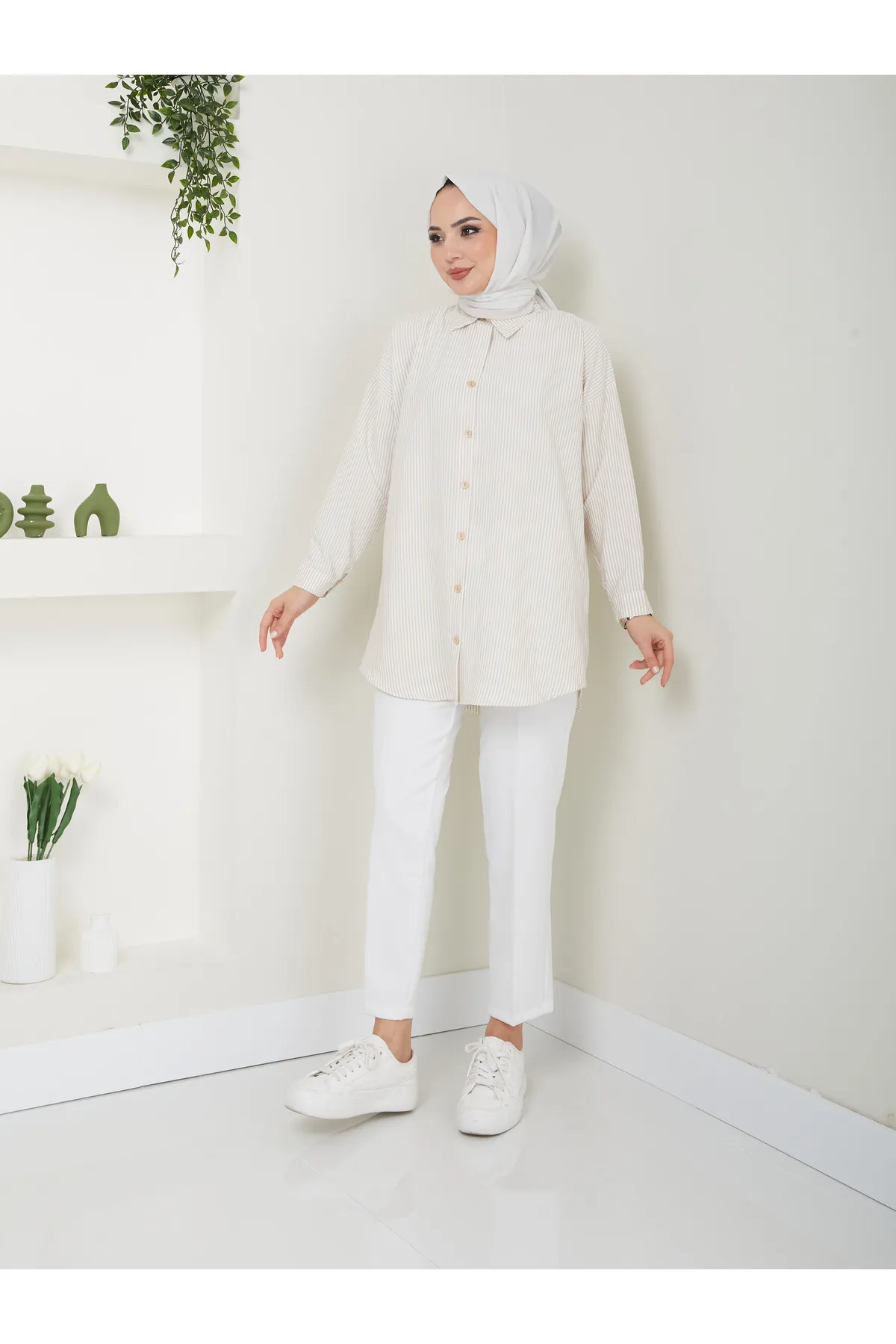 VOLT CLOTHİNG  Gestreiftes Hijab-Shirt für Damen