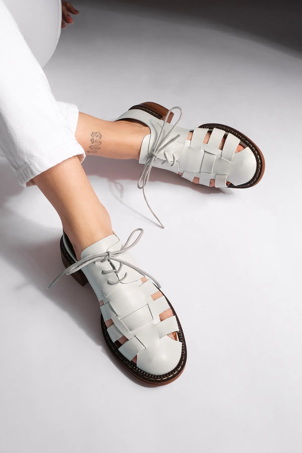 Marjin  Damen Oxford-Schuhe Low-Cut-Freizeitschuhe Fice grau