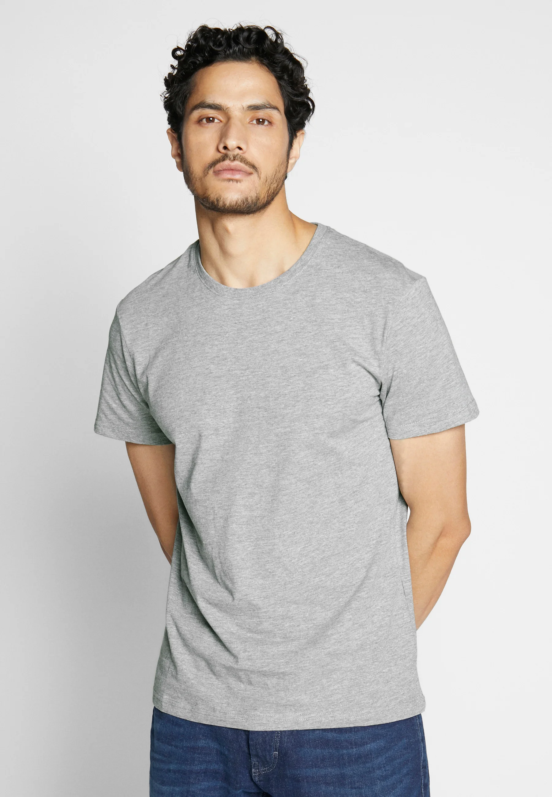 Pier One 4 PACK - Camiseta básica