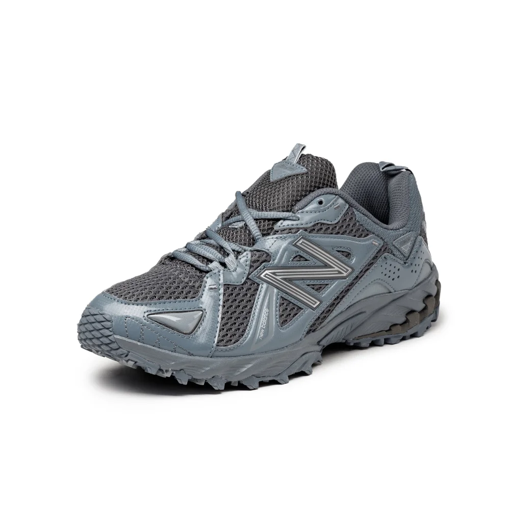 New Balance 610 ML610TC / grau