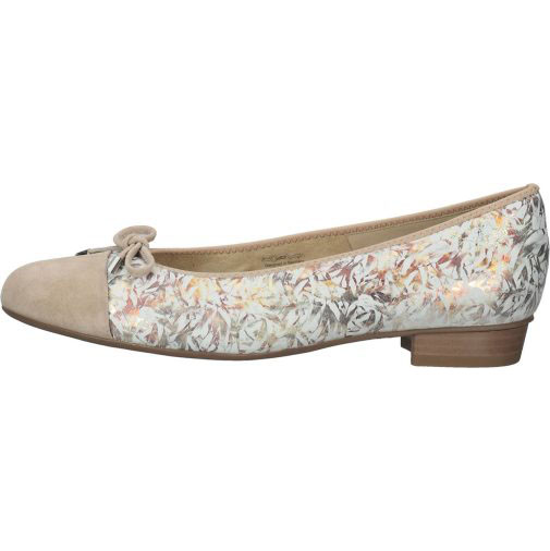 ara Ballerinas