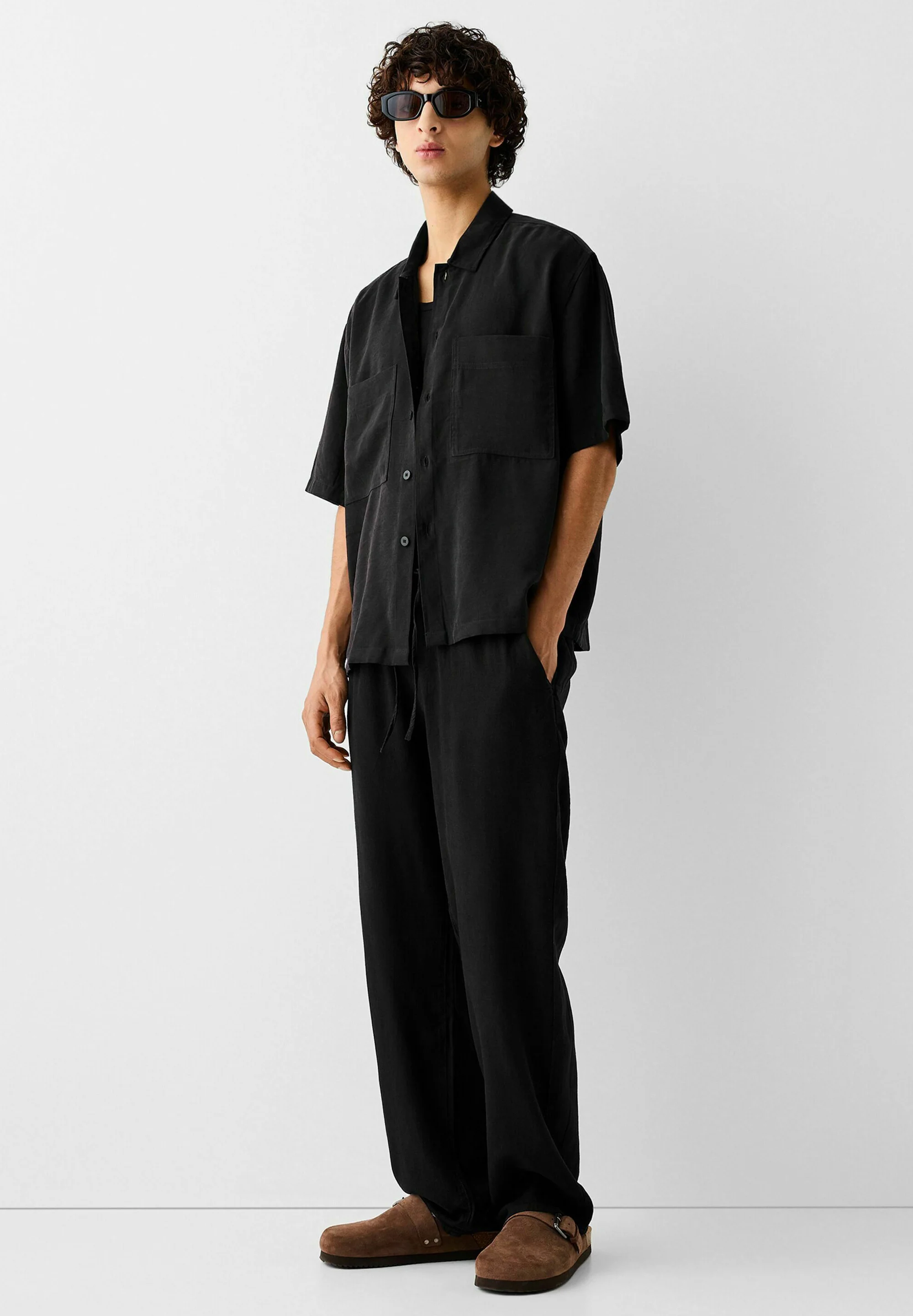 Bershka ANCHO - JOGGERS- Pantalones