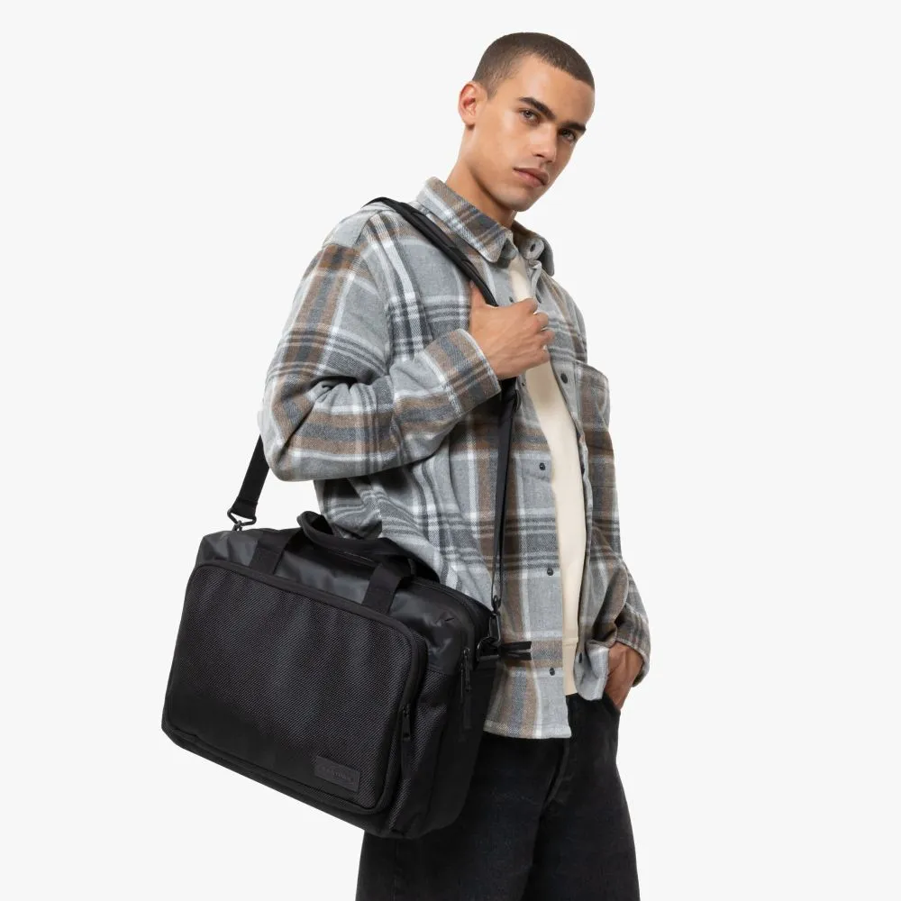 Eastpak SHELDAN Cnnct Messenger Bag - Coat