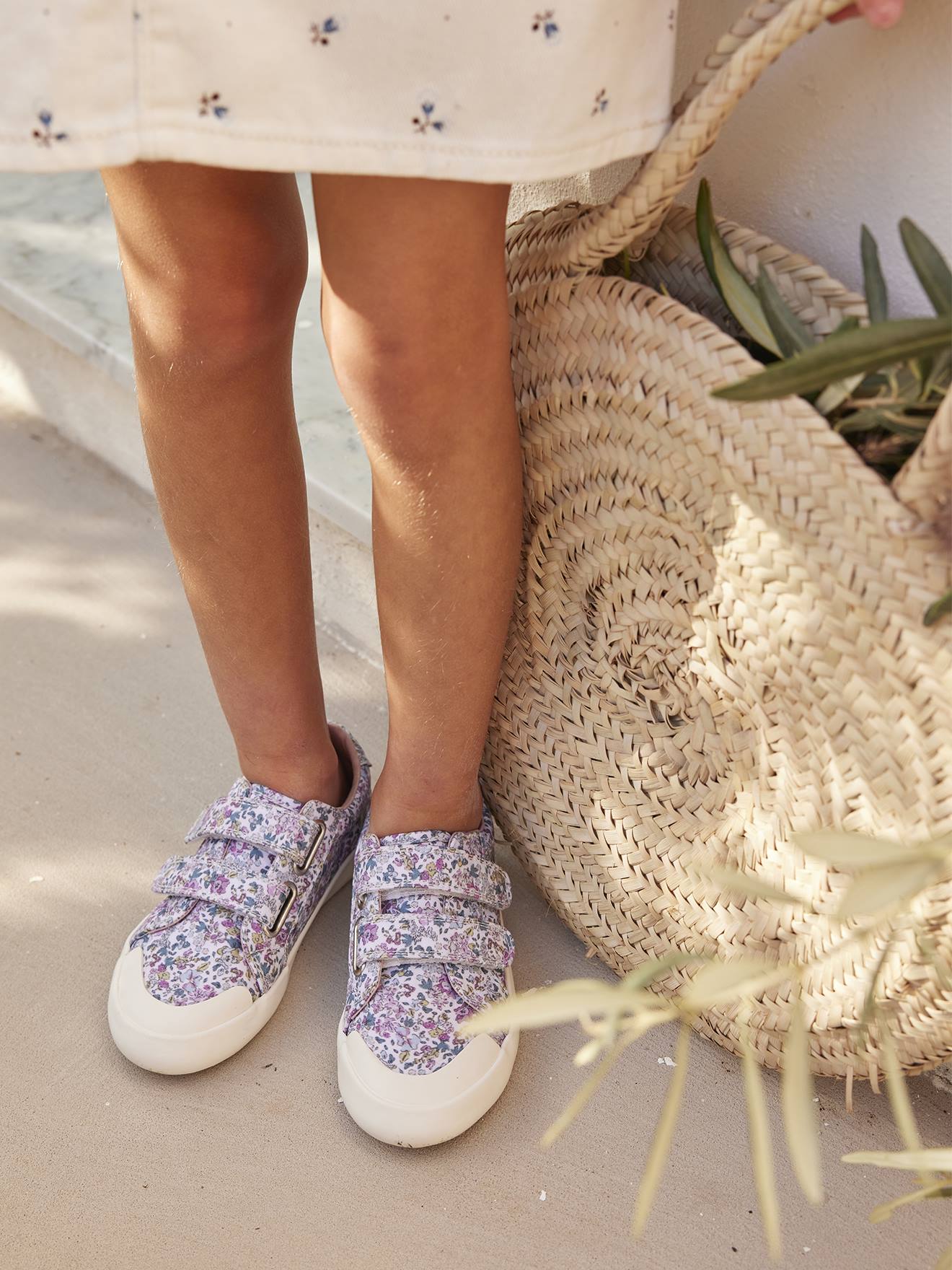 Baskets scratchées fille en toile aop fleuri
