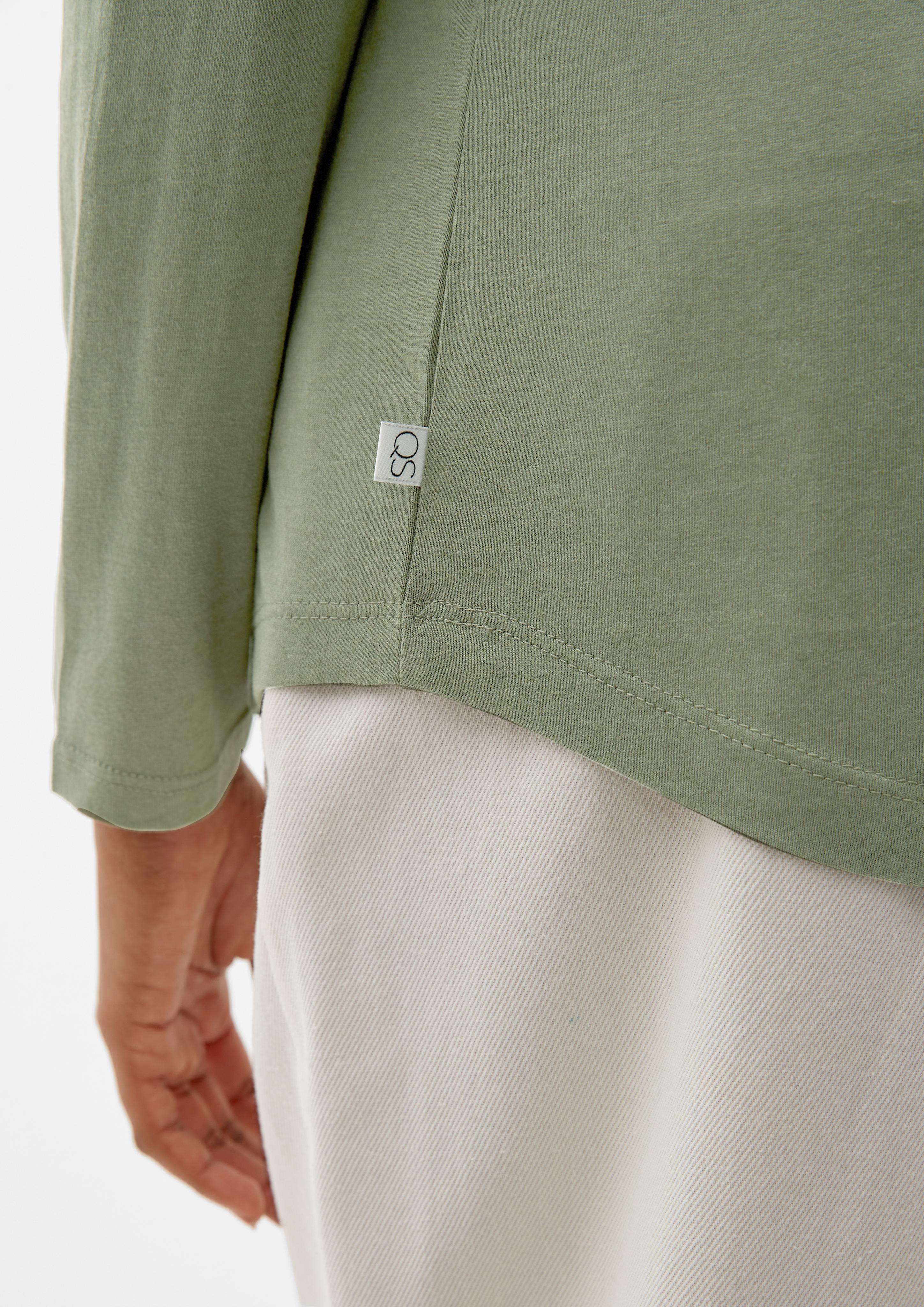 Langarmshirt im cleanen Look  45.899.31.X014-7815