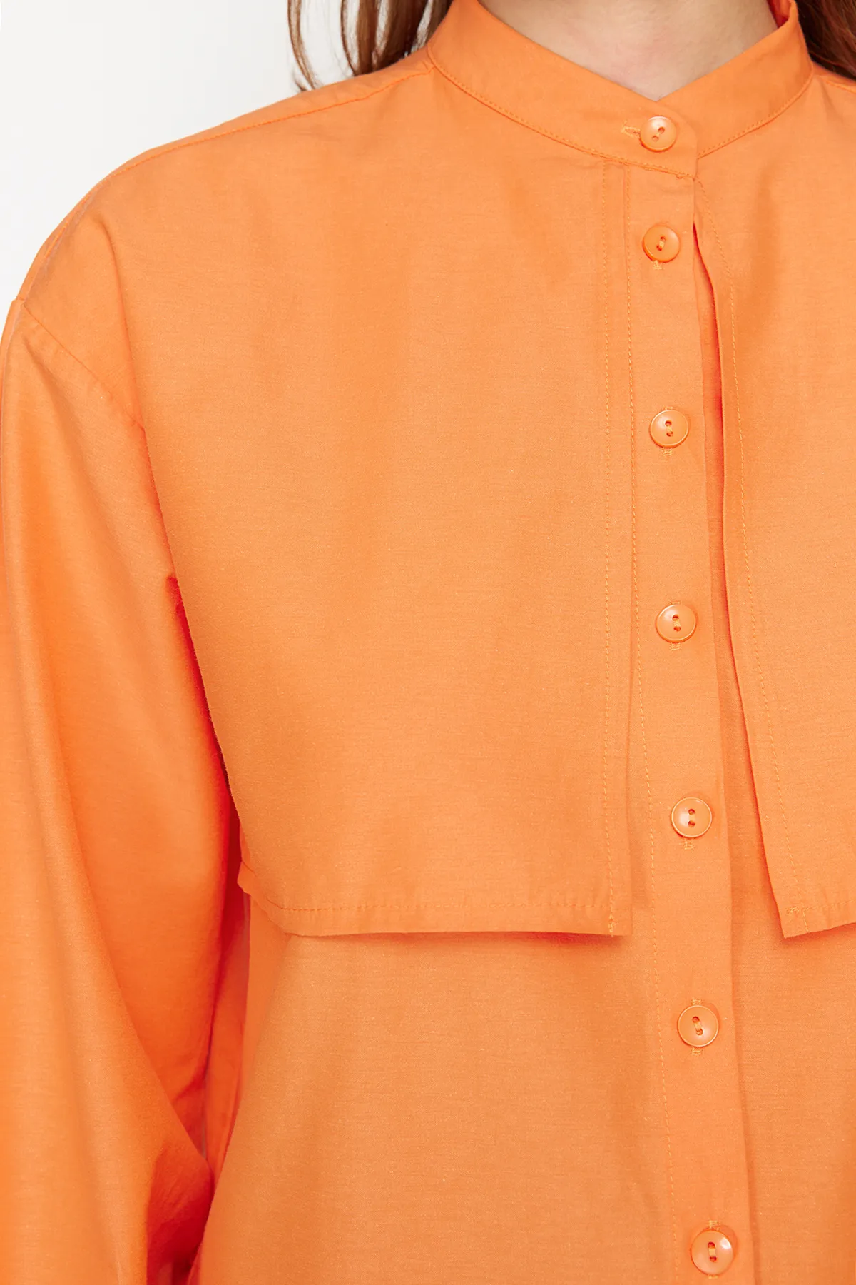 Trendyol Modest  Orangefarbenes gewebtes Baumwollhemd TCTSS23TG00030