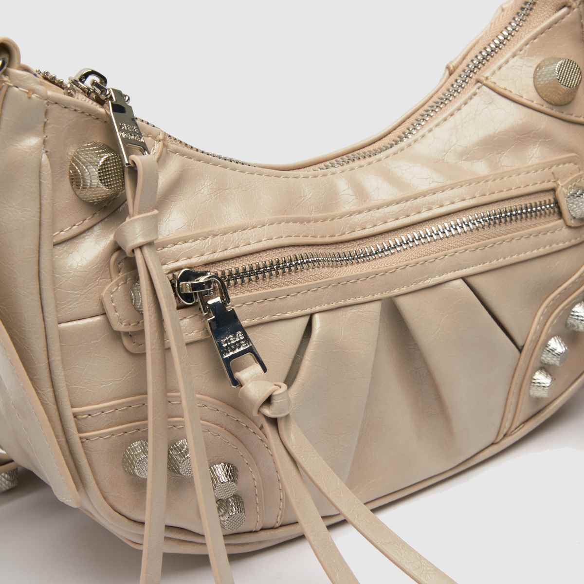 Steve Madden beige glödande axelväska