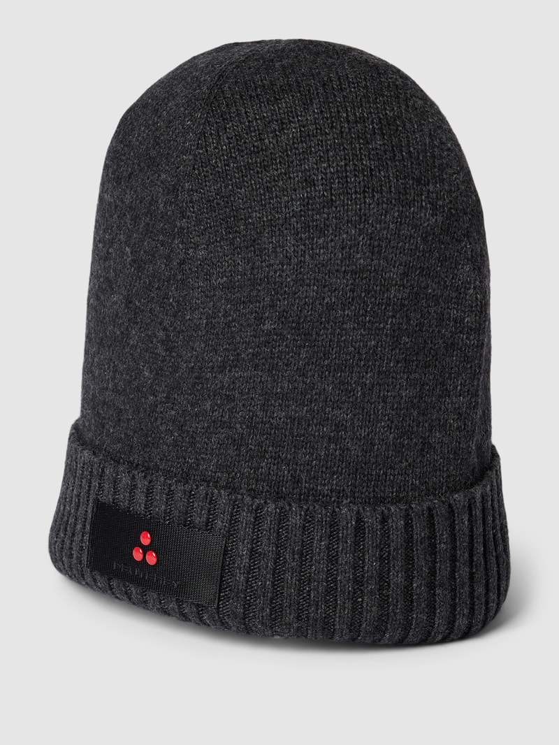 Beanie mit Label-Patch Modell 'Silli' in anthrazit