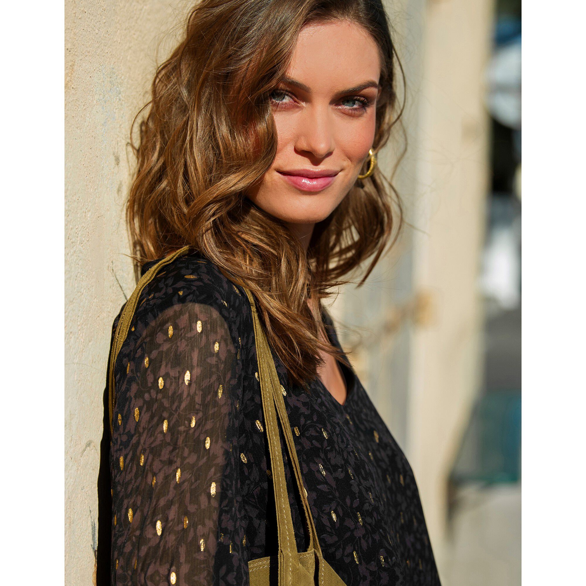 Robe évasée voile imprimé doré