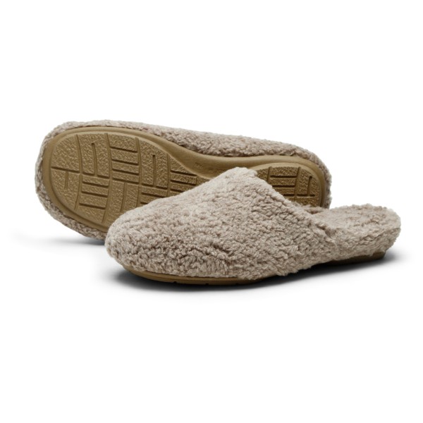Grand Step Shoes - Women's Furry - Hüttenschuhe
